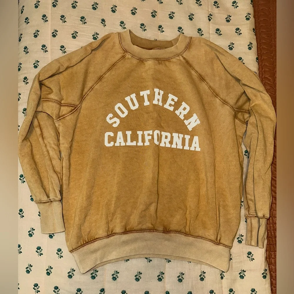 Billabong Sweatshirt EUC - Picture 2 of 4